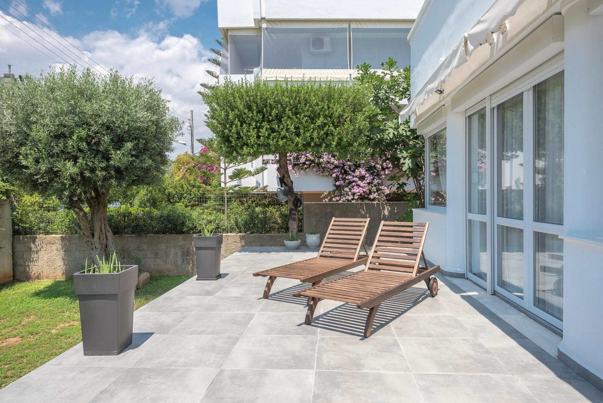 Luxury Villa at Glyfada Villa Art Alive Atene Esterno foto